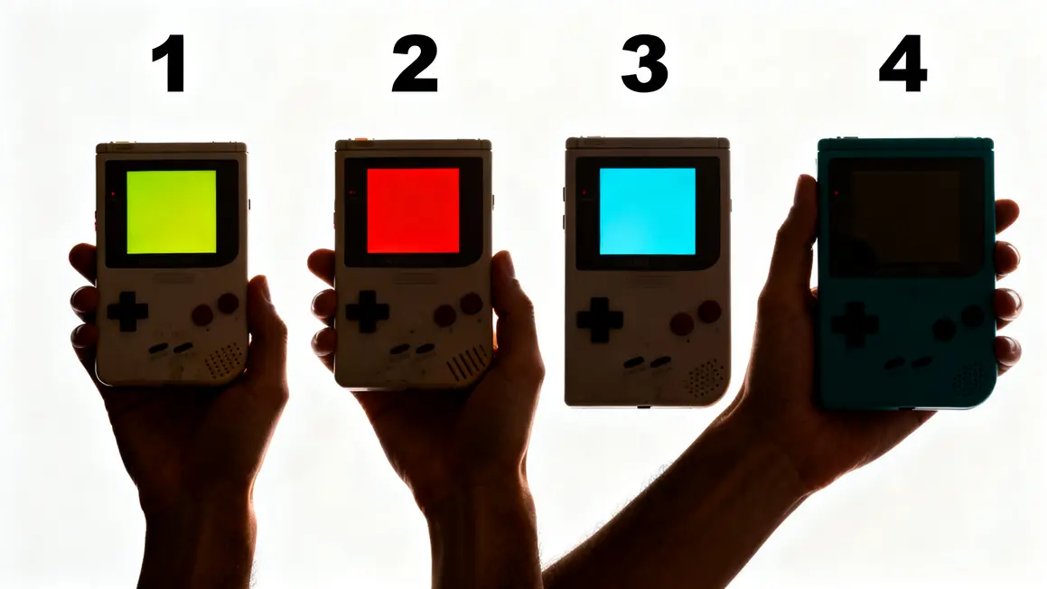 Chaque version Nintendo Switch tenue en main, comparaison